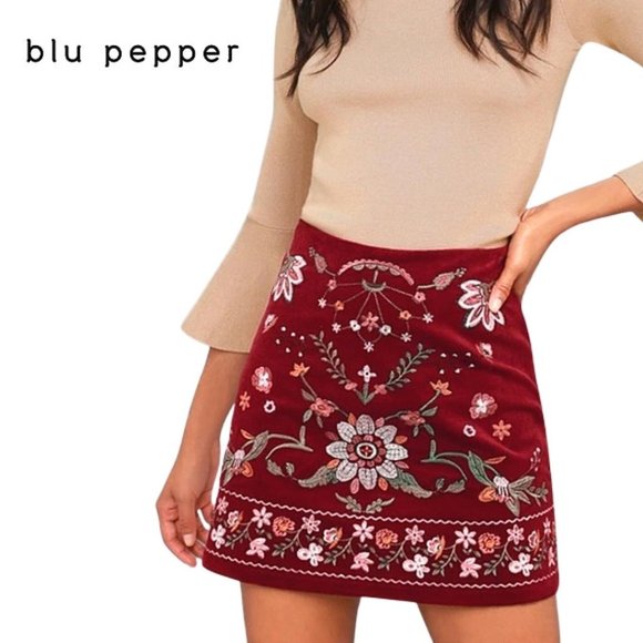 Blu Pepper Dresses & Skirts - BLU PEPPER Floral Embroidered Corduroy Mini Skirt - Burgundy Red